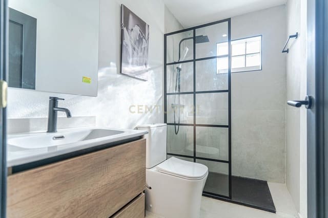 Chalet de 6 habitaciones en Monachil en venta - 345.000 € (Ref: 9723531)