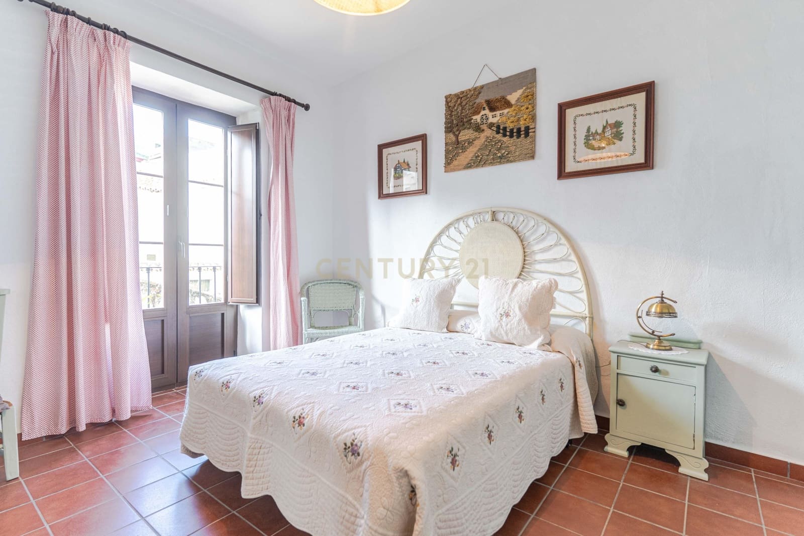 5 Zimmer Villa zu verkaufen in Itrabo - 249.500 € (Ref: 9727575)