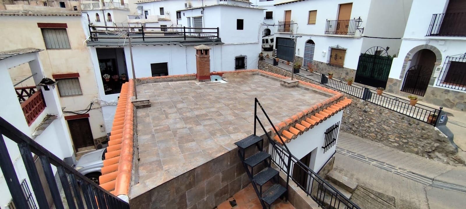 5 bedroom Townhouse for sale in Alpujarra de la Sierra - € 59,900 (Ref: 9730833)