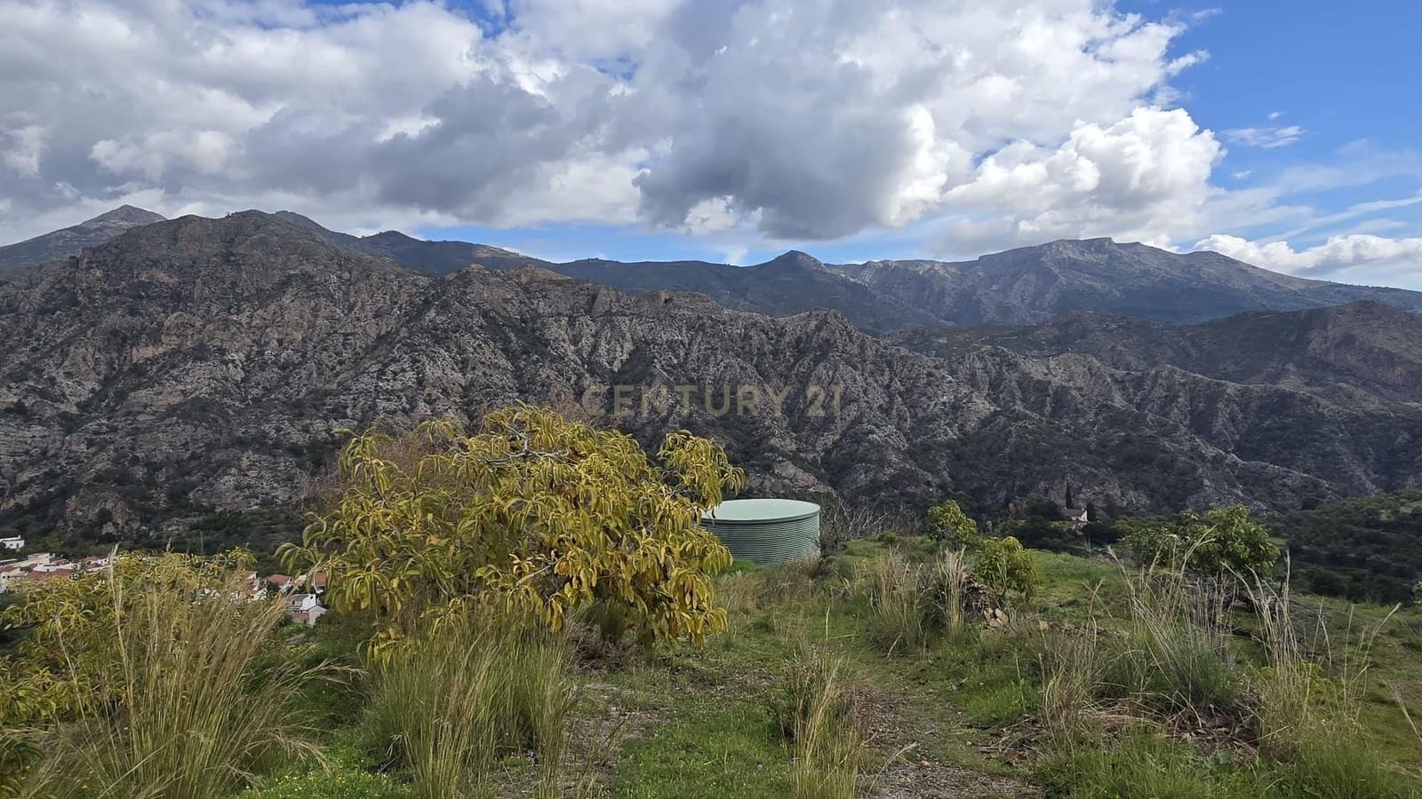 Building Plot for sale in Los Guajares - € 120,000 (Ref: 9730834)