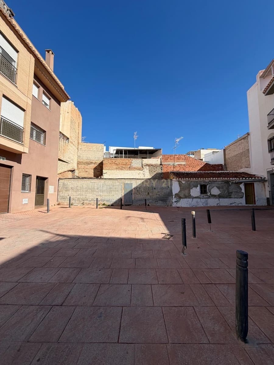 Building Plot for sale in Motril - € 52,500 (Ref: 9730835)