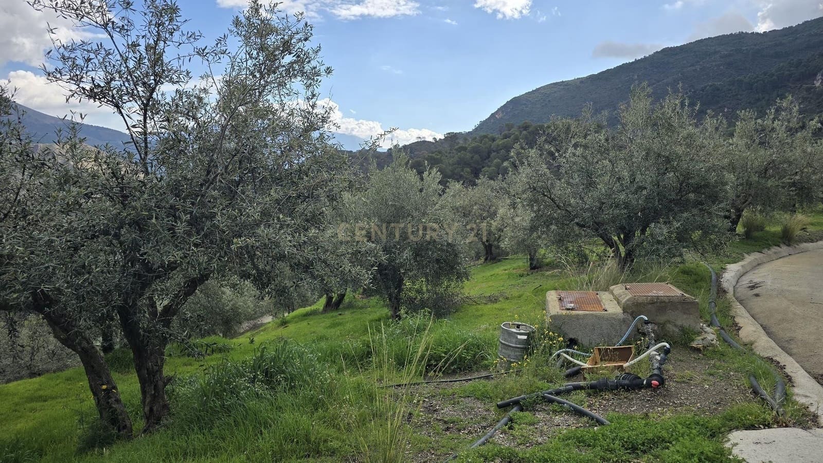 Building Plot for sale in Los Guajares - € 165,000 (Ref: 9731239)