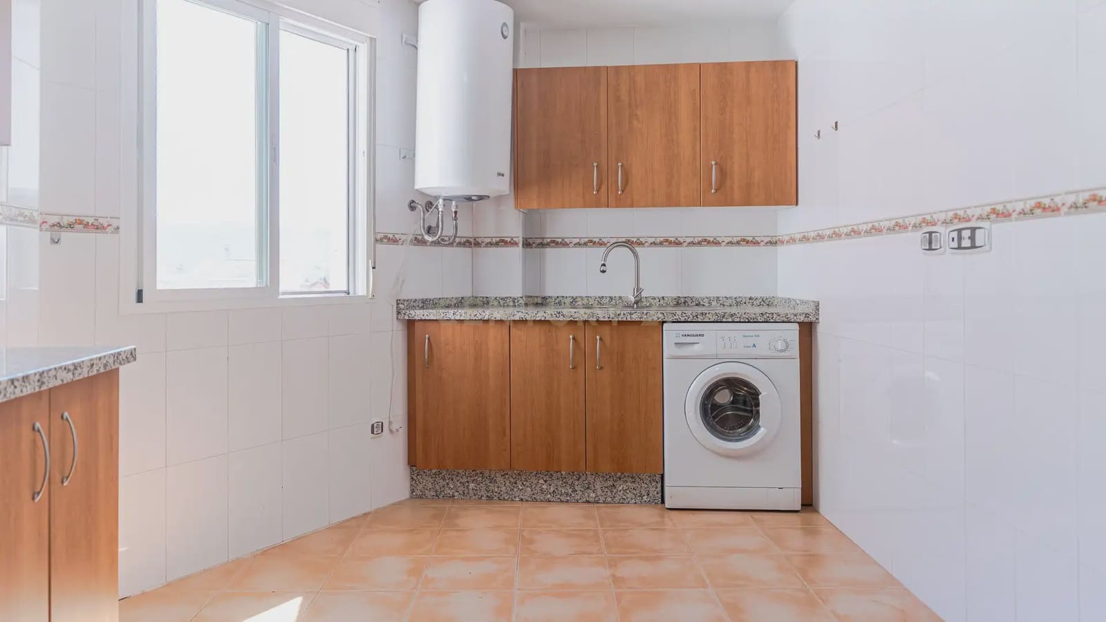 4 sypialnia Penthouse na sprzedaż w Pulianas z garażem - 199 000 € (Ref: 9734049)