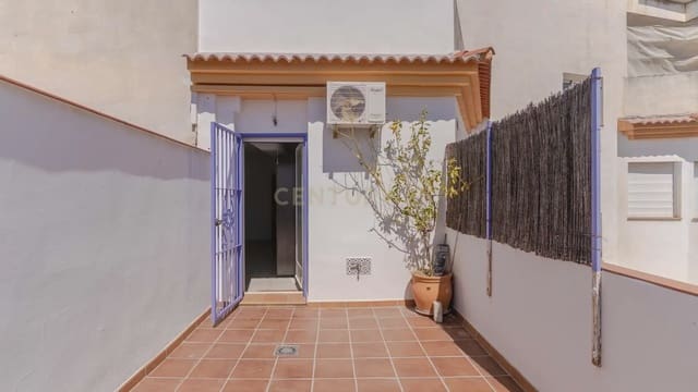 4 sypialnia Penthouse na sprzedaż w Pulianas z garażem - 199 000 € (Ref: 9734049)