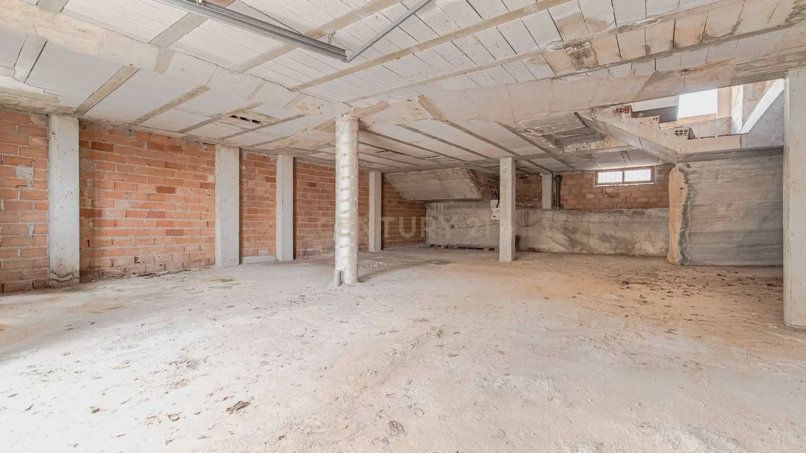 3 bedroom Villa for sale in Lanjaron - € 120,000 (Ref: 9734050)