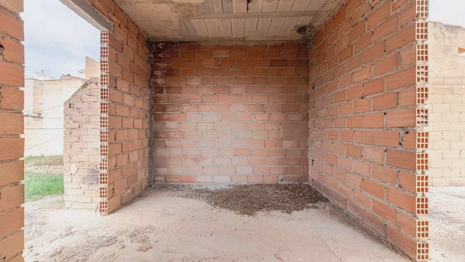 3 bedroom Villa for sale in Lanjaron - € 120,000 (Ref: 9734050)