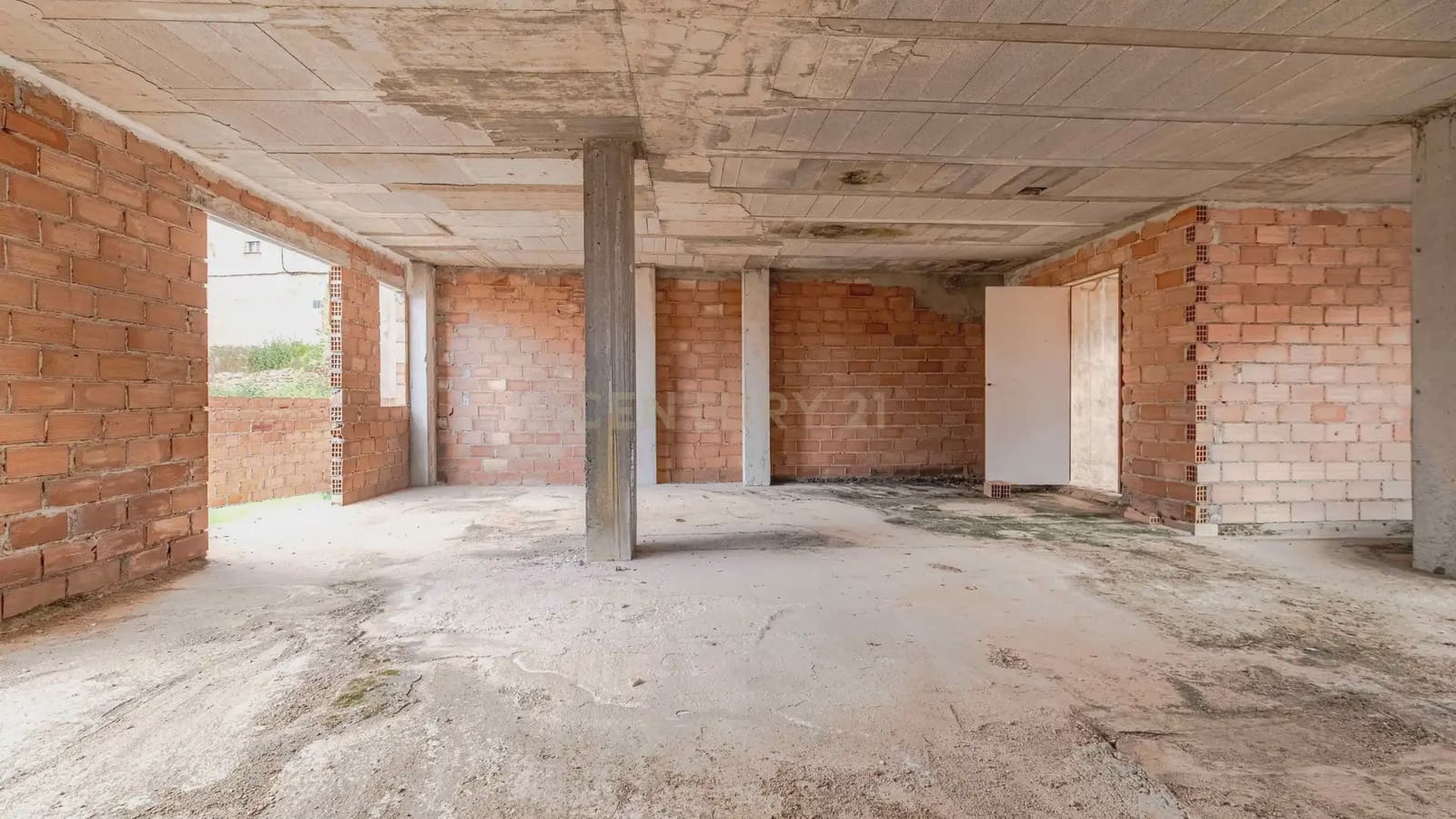 3 bedroom Villa for sale in Lanjaron - € 120,000 (Ref: 9734050)