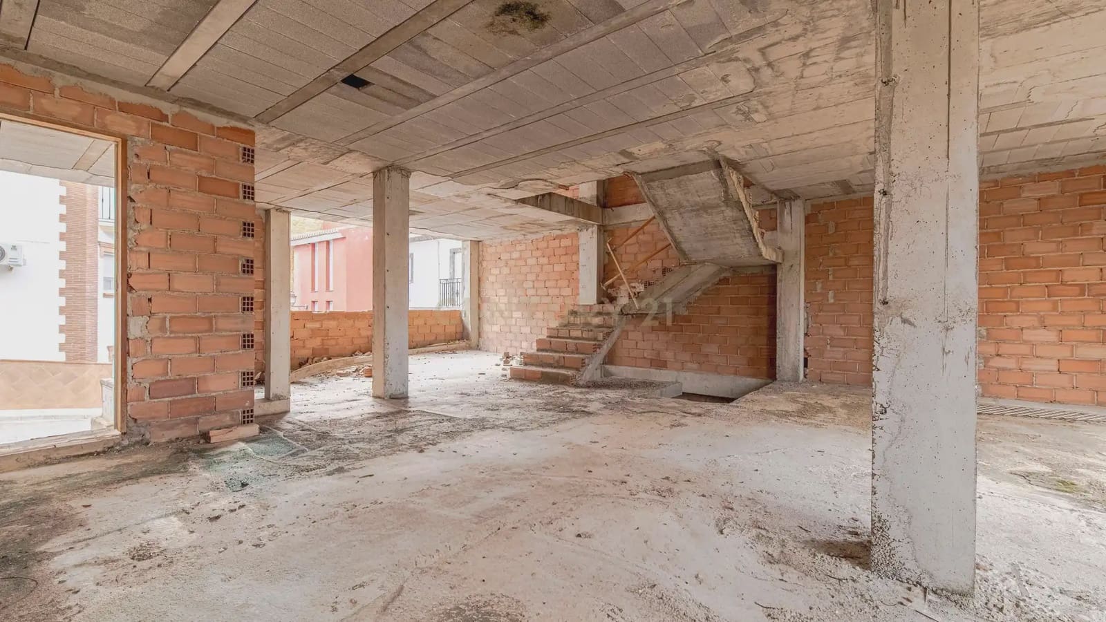 3 bedroom Villa for sale in Lanjaron - € 120,000 (Ref: 9734050)