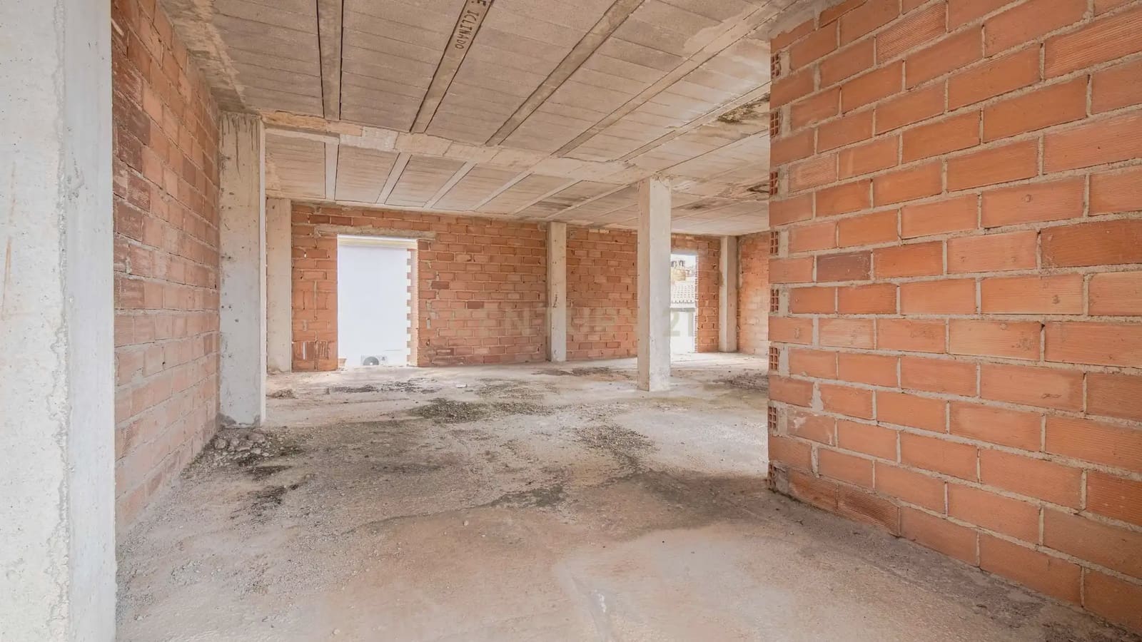 3 bedroom Villa for sale in Lanjaron - € 120,000 (Ref: 9734050)