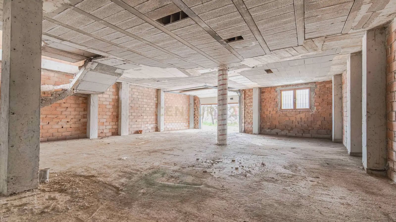 3 bedroom Villa for sale in Lanjaron - € 120,000 (Ref: 9734050)