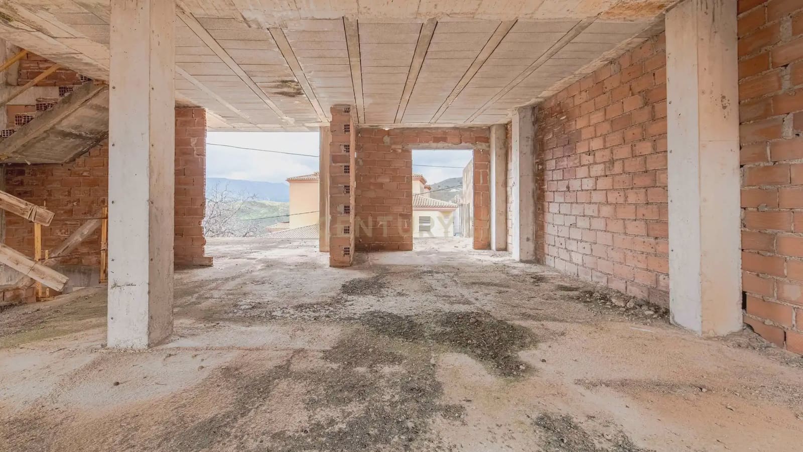 3 bedroom Villa for sale in Lanjaron - € 120,000 (Ref: 9734050)