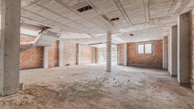 3 bedroom Villa for sale in Lanjarón - € 120,000 (Ref: 9734050)