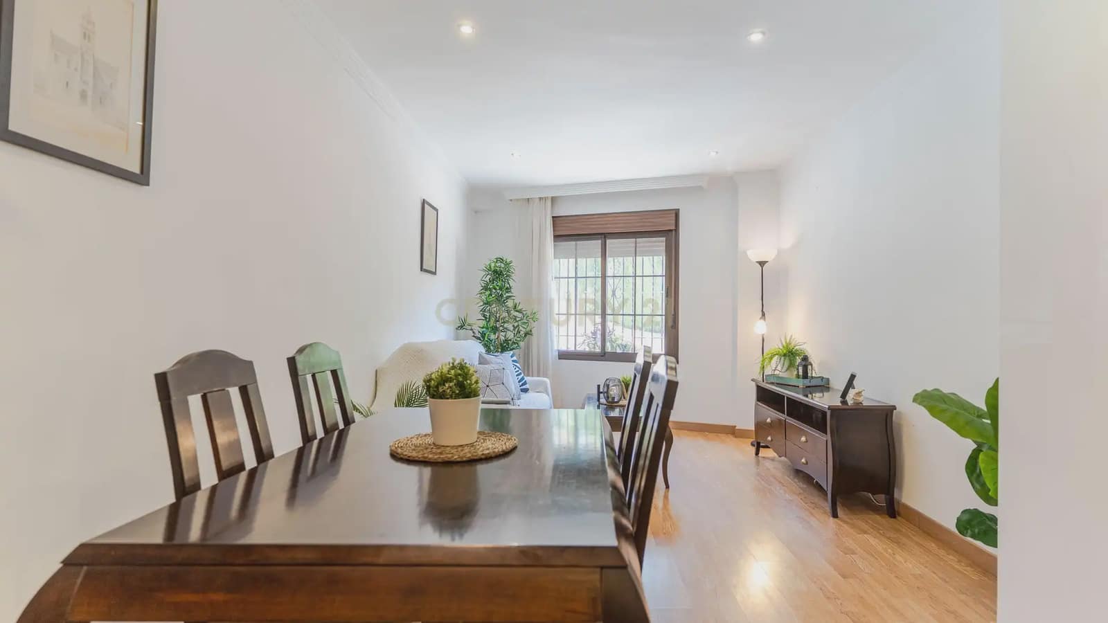 1 bedroom Flat for sale in La Zubia - € 136,000 (Ref: 9737130)