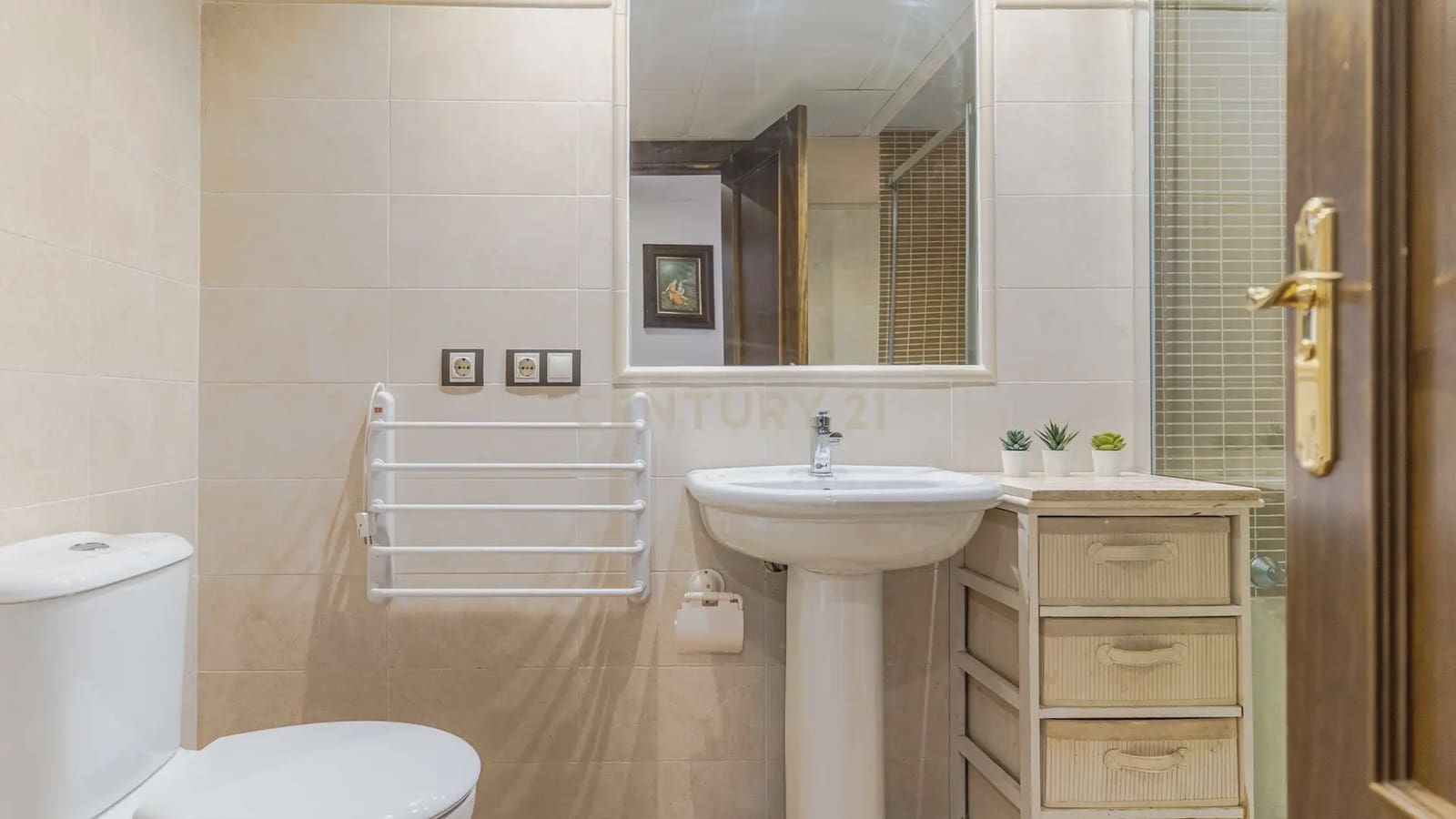 1 bedroom Flat for sale in La Zubia - € 136,000 (Ref: 9737130)