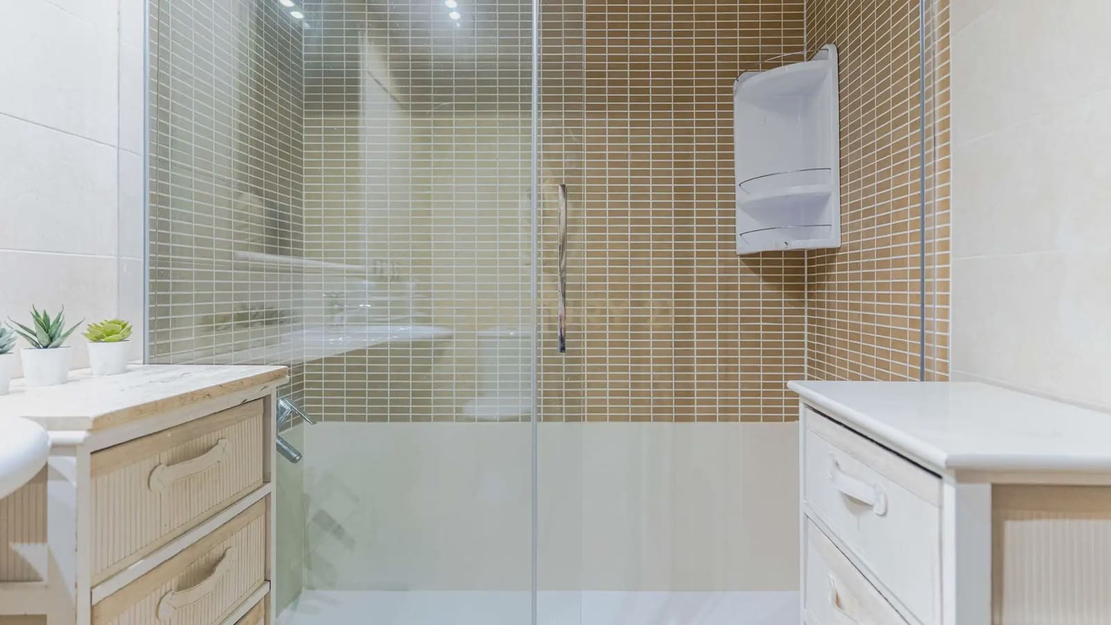 1 bedroom Flat for sale in La Zubia - € 136,000 (Ref: 9737130)