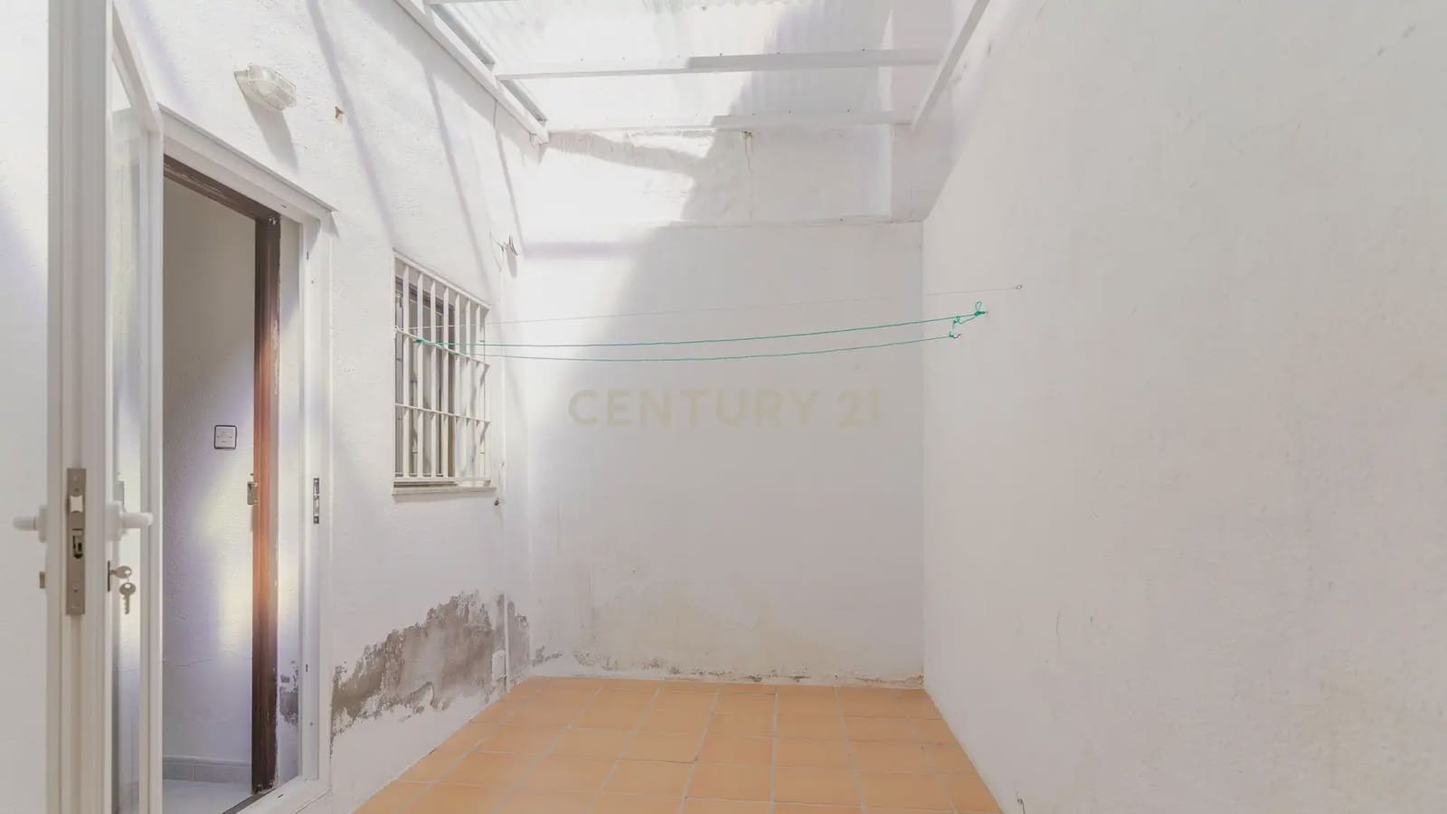 1 quarto Apartamento para venda em Santa Fe - 94 000 € (Ref: 9737295)