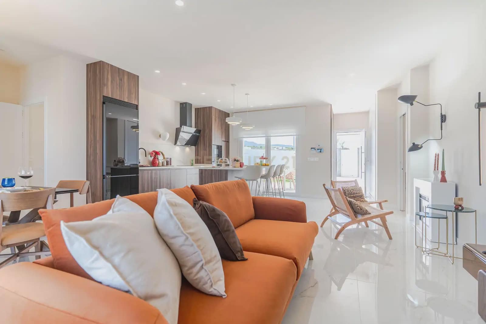 3 soverom Villa til leie i La Zubia med svømmebasseng garasje - € 3 300 (Ref: 9752519)