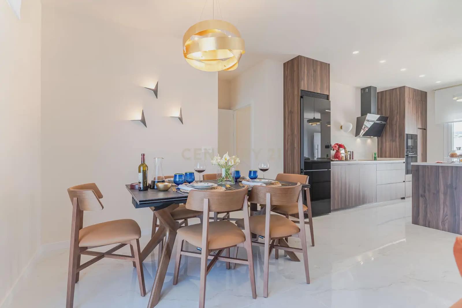 3 soverom Villa til leie i La Zubia med svømmebasseng garasje - € 3 300 (Ref: 9752519)