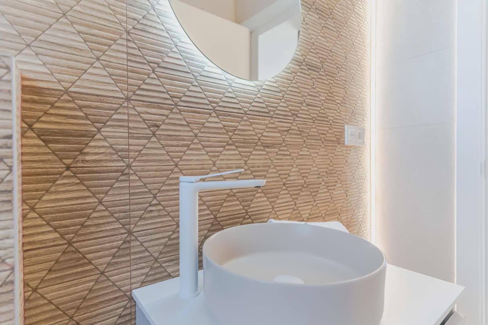 3 soverom Villa til leie i La Zubia med svømmebasseng garasje - € 3 300 (Ref: 9752519)