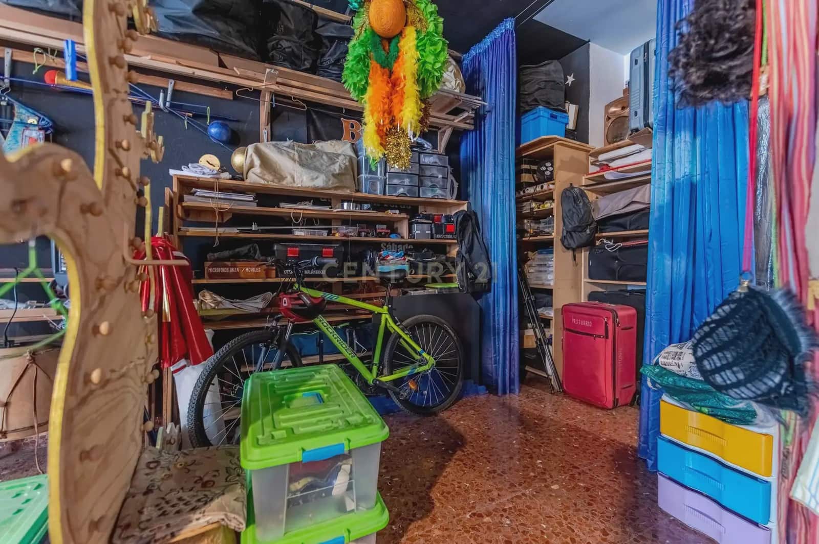 Erhverv til salg i Salobrena - € 98.000 (Ref: 9755067)