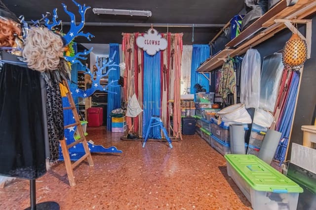 Erhverv til salg i Salobreña - € 98.000 (Ref: 9755067)