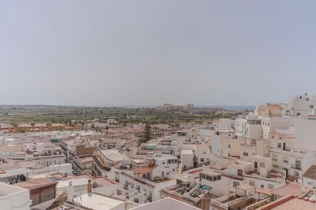 Casa de 1 habitación en Salobreña en venta - 110.000 € (Ref: 9755068)