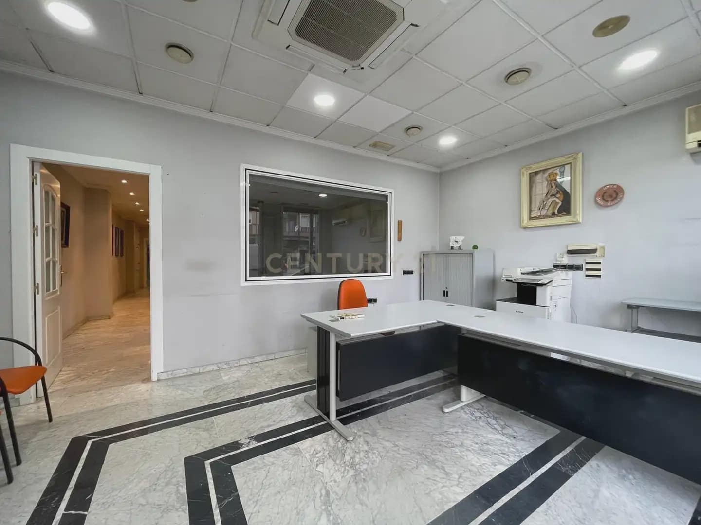 Komercyjne do wynajęcia w Guadix - 1 000 € (Ref: 9758155)