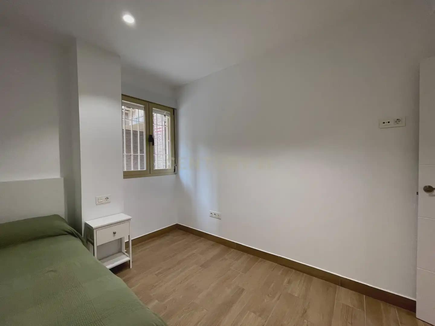 3 sypialnia Mieszkanie do wynajęcia w Miasto Grenada - 1 100 € (Ref: 9759424)