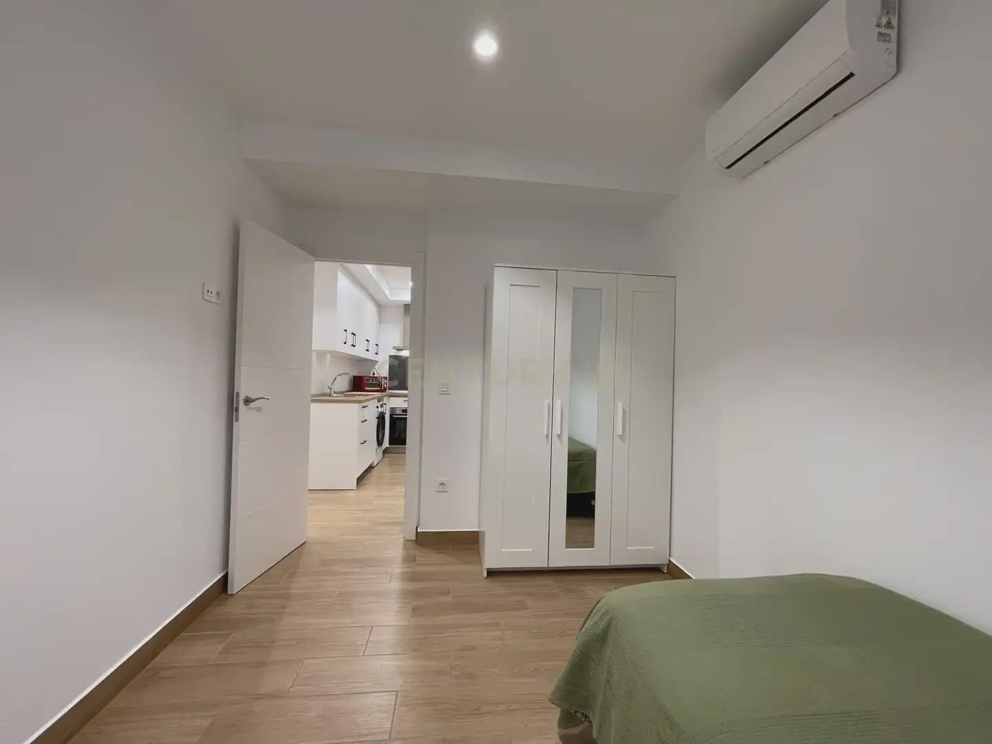 3 sypialnia Mieszkanie do wynajęcia w Miasto Grenada - 1 100 € (Ref: 9759424)