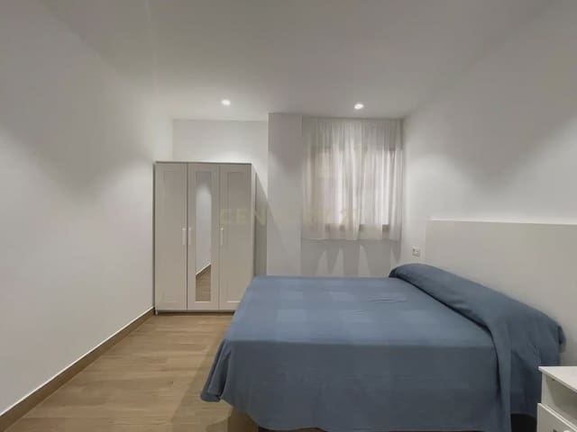 3 slaapkamer Flat te huur in San Francisco Javier, Granada stad - € 1.100 (Ref: 9759424)