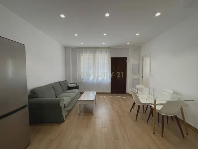 3 slaapkamer Flat te huur in San Francisco Javier, Granada stad - € 1.100 (Ref: 9759424)