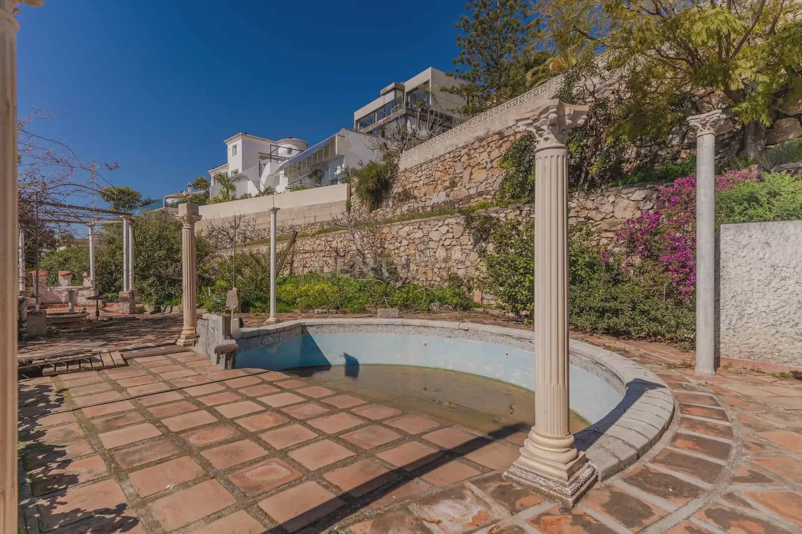 3 sypialnia Willa na sprzedaż w Salobrena z basenem - 500 000 € (Ref: 9763443)