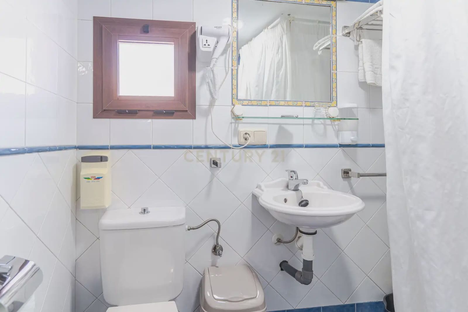 15 soverom Hotell til salgs i Alhama de Granada - € 425 000 (Ref: 9763444)