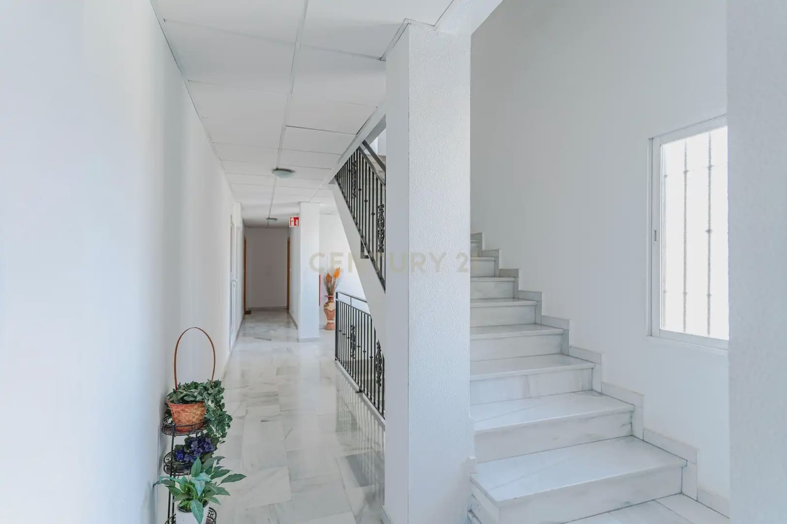 2 bedroom Apartment for sale in Las Gabias with garage - € 129,900 (Ref: 9763445)