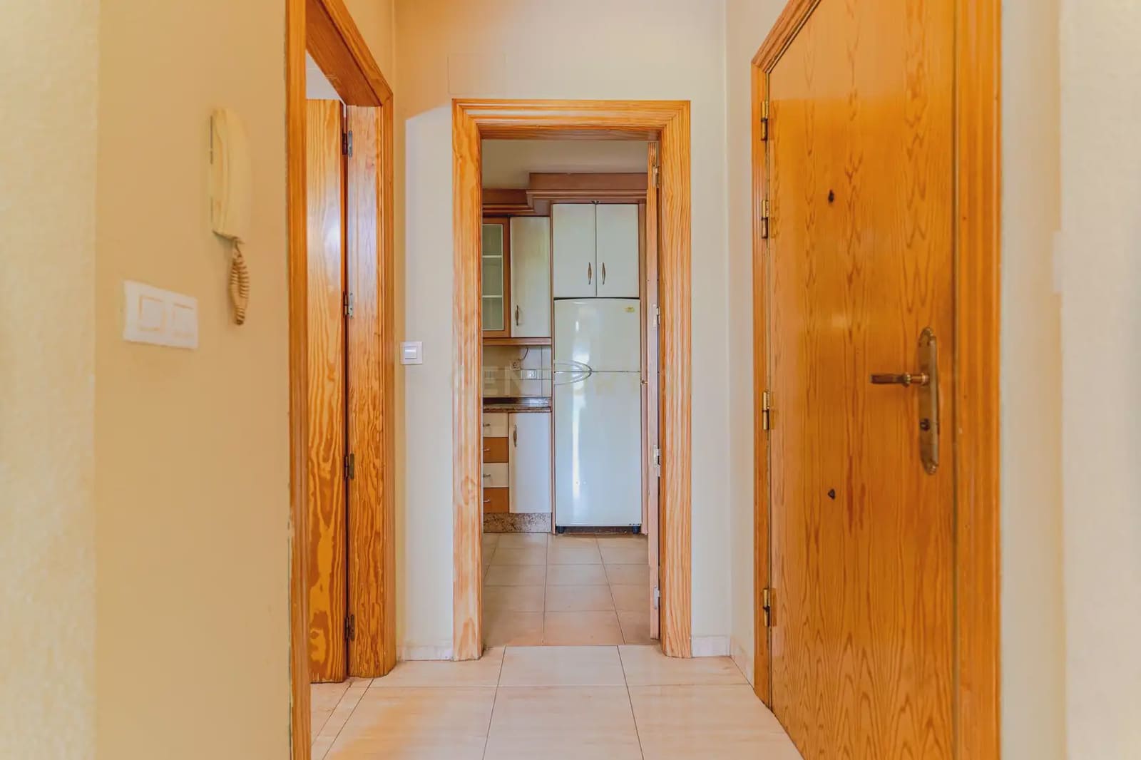 2 bedroom Apartment for sale in Las Gabias with garage - € 129,900 (Ref: 9763445)