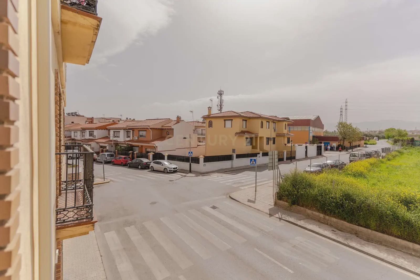 2 bedroom Apartment for sale in Las Gabias with garage - € 129,900 (Ref: 9763445)