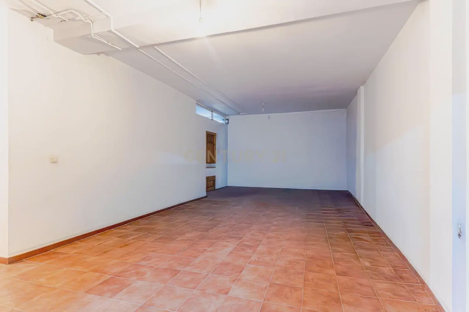 4 slaapkamer Huis te koop in Durcal met garage - € 155.000 (Ref: 9765290)