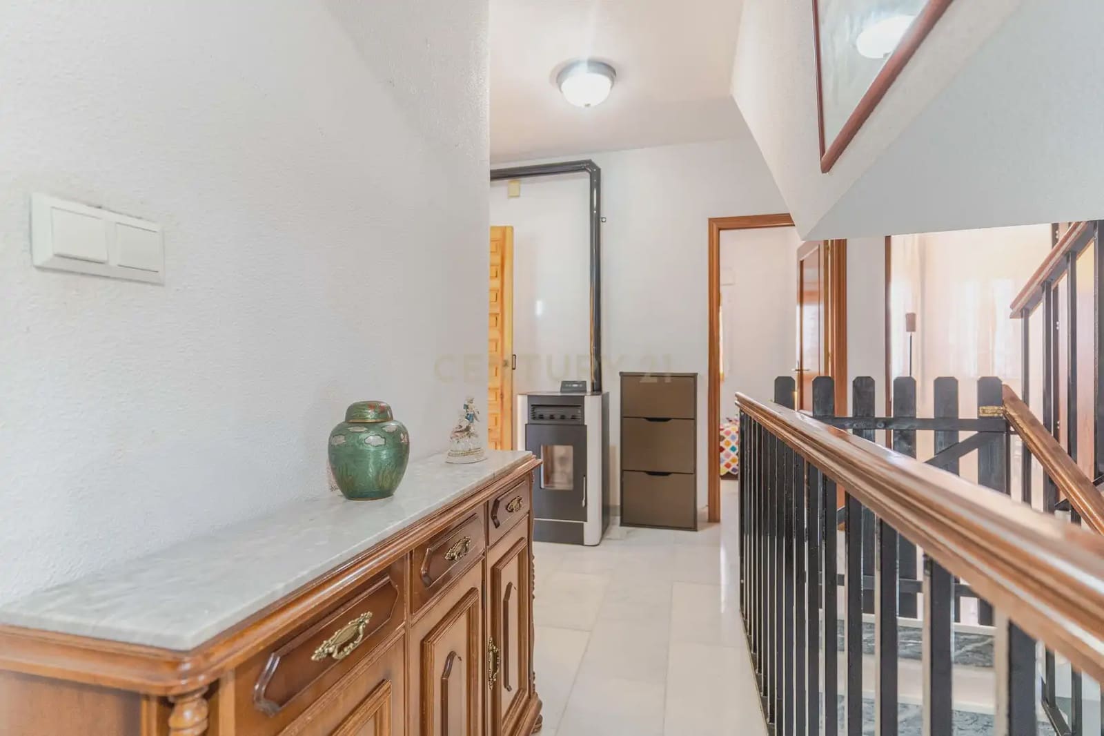 4 slaapkamer Huis te koop in Durcal met garage - € 155.000 (Ref: 9765290)