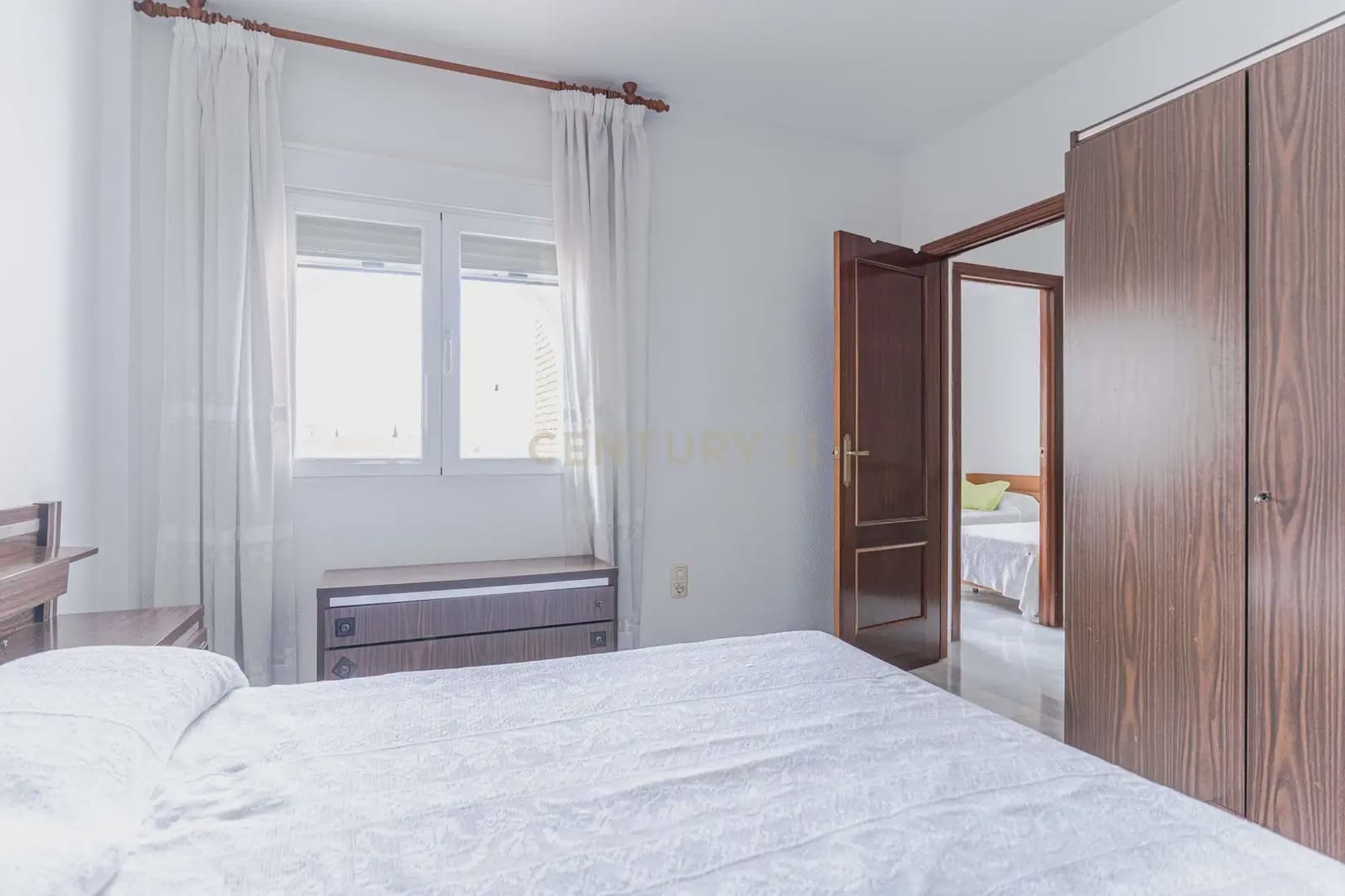 4 slaapkamer Huis te koop in Durcal met garage - € 155.000 (Ref: 9765290)