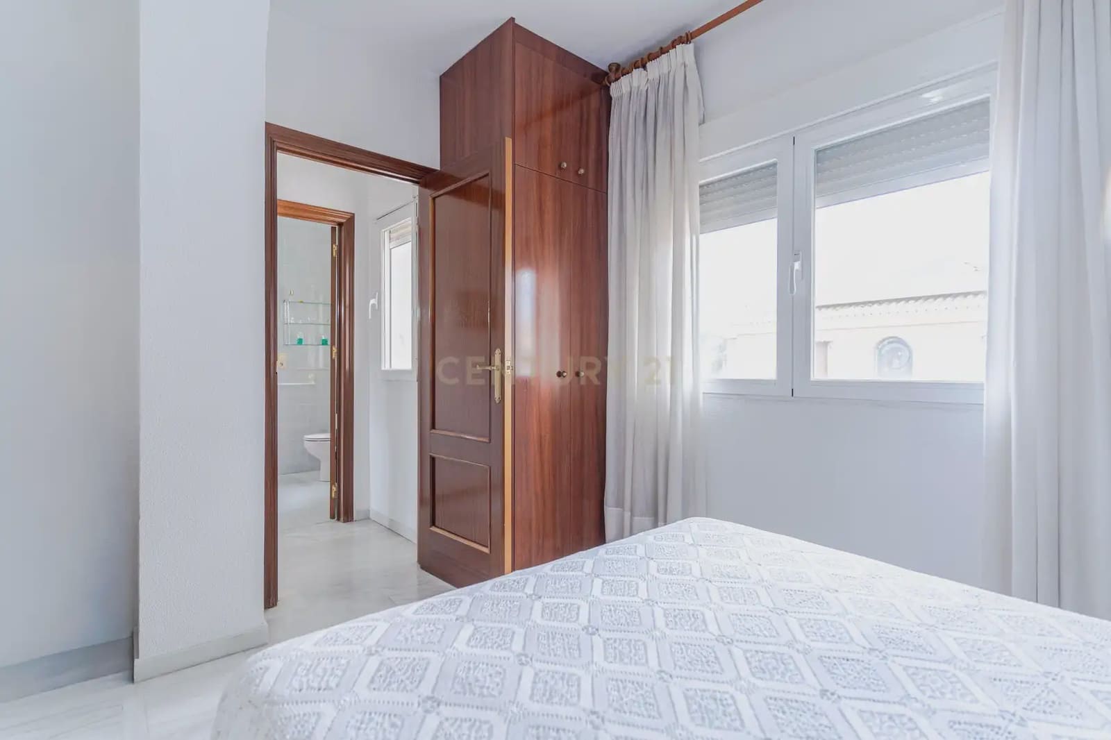 4 slaapkamer Huis te koop in Durcal met garage - € 155.000 (Ref: 9765290)