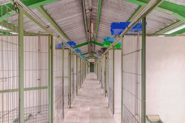 3 sovrum Finca/Hus på landet till salu i Dúrcal - 389 000 € (Ref: 9768979)