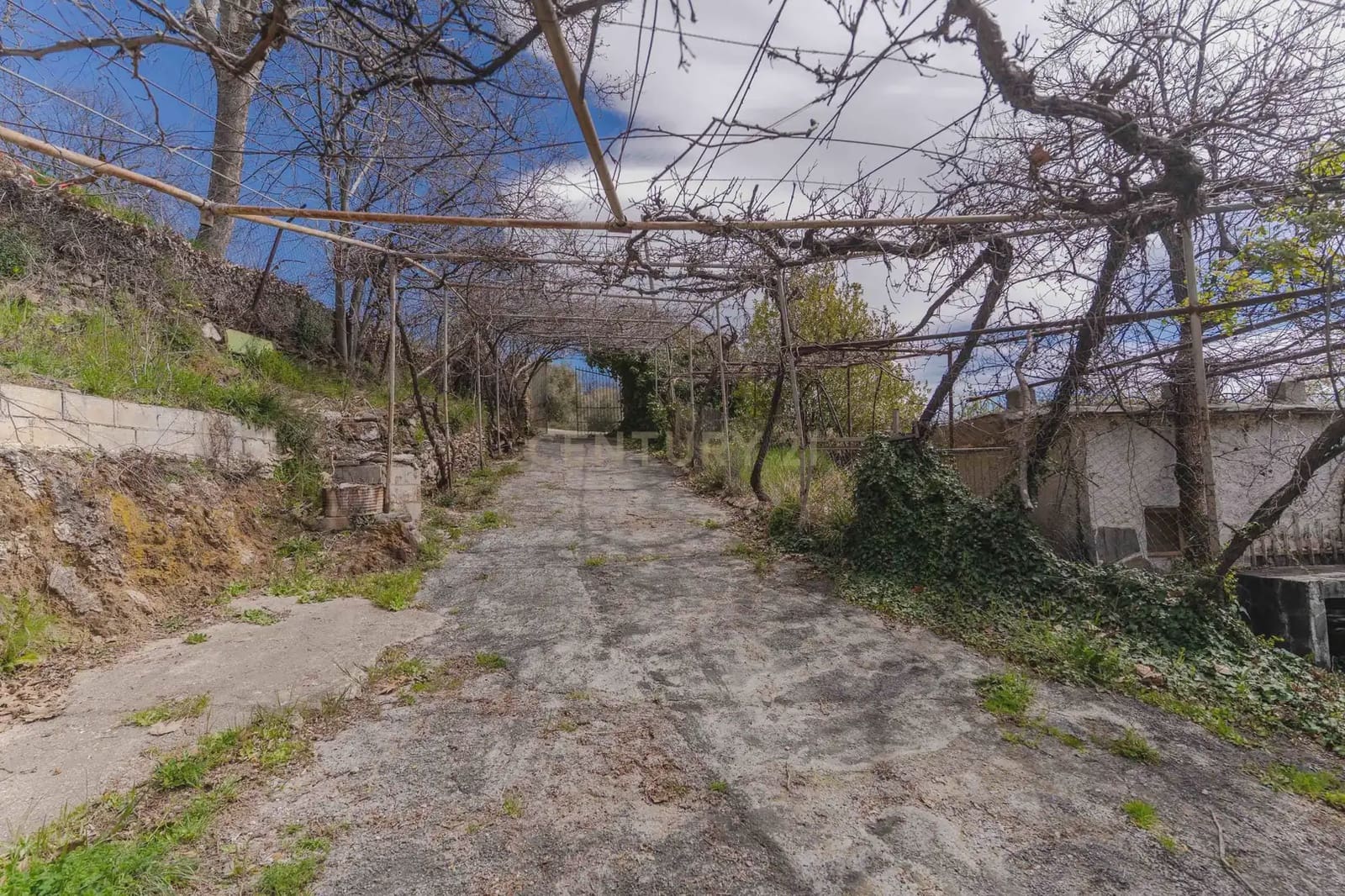 1 bedroom Finca/Country House for sale in Portugos - € 155,000 (Ref: 9769092)