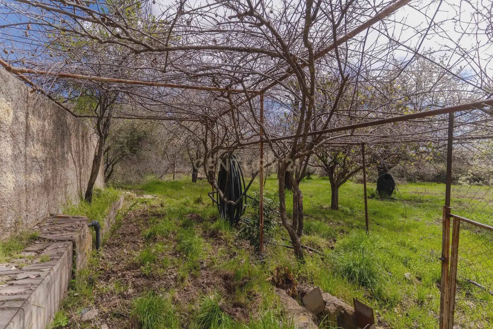 1 bedroom Finca/Country House for sale in Portugos - € 155,000 (Ref: 9769092)