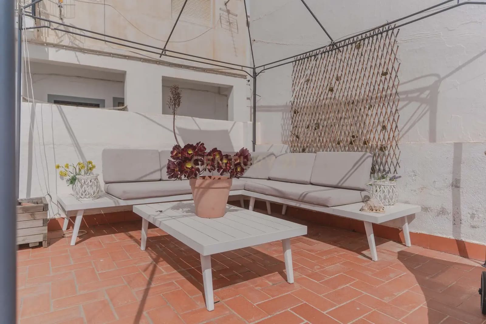 2 bedroom Townhouse for sale in Salobrena - € 176,000 (Ref: 9769999)