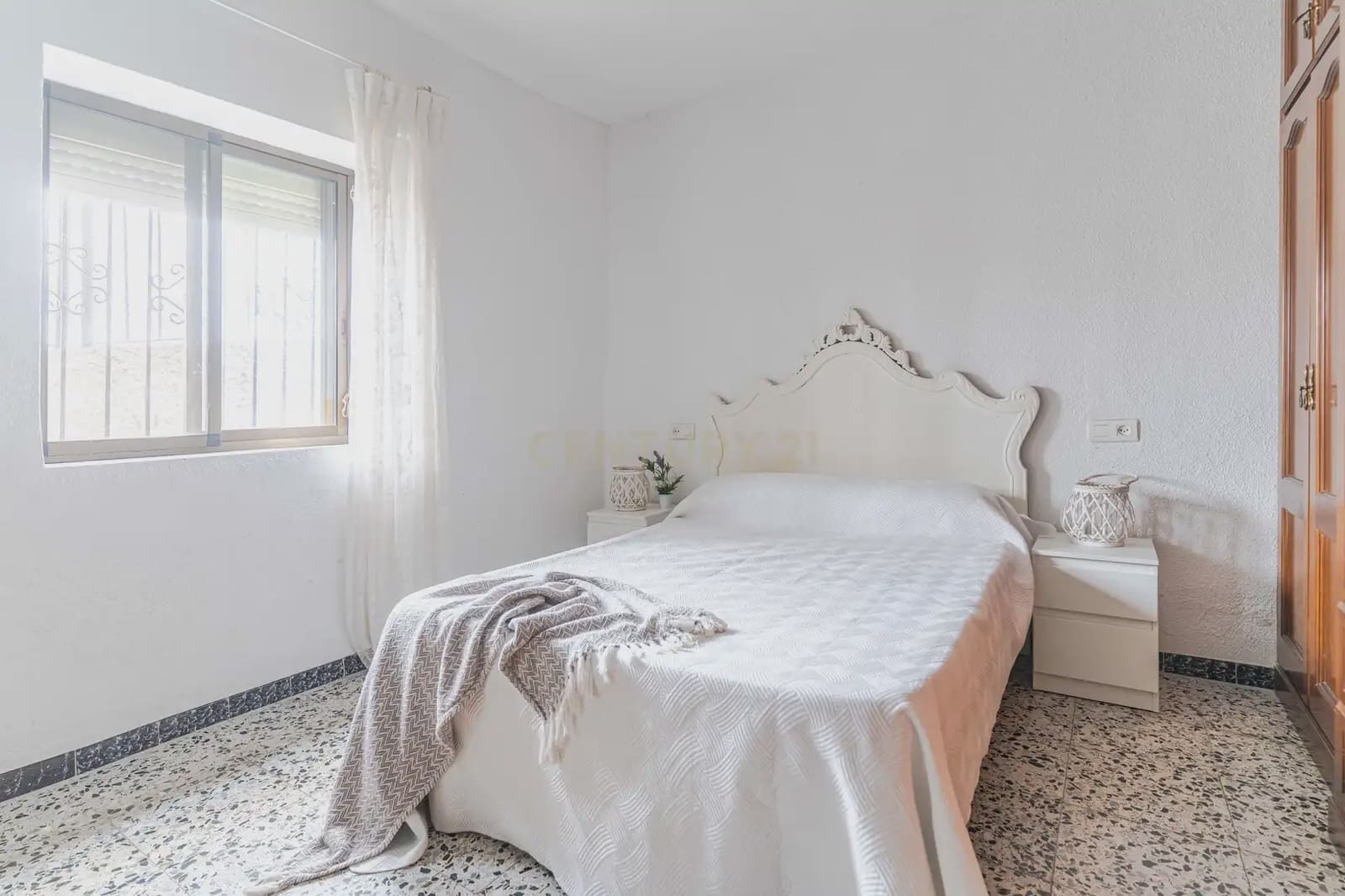 2 bedroom Townhouse for sale in Salobrena - € 176,000 (Ref: 9769999)