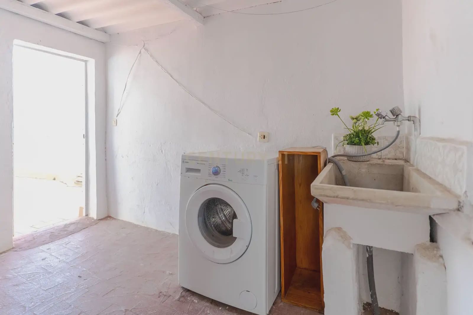 2 bedroom Townhouse for sale in Salobrena - € 176,000 (Ref: 9769999)