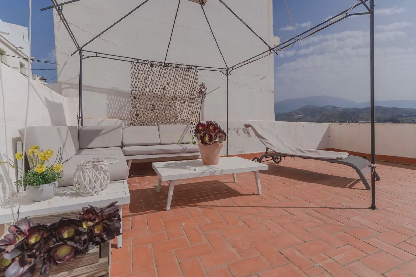 2 bedroom Townhouse for sale in Salobrena - € 176,000 (Ref: 9769999)