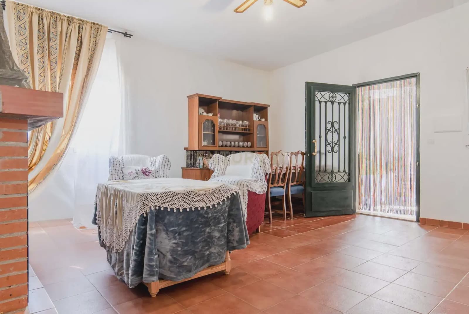 2 slaapkamer Finca/Landhuis te koop in Velez de Benaudalla - € 72.000 (Ref: 9770117)