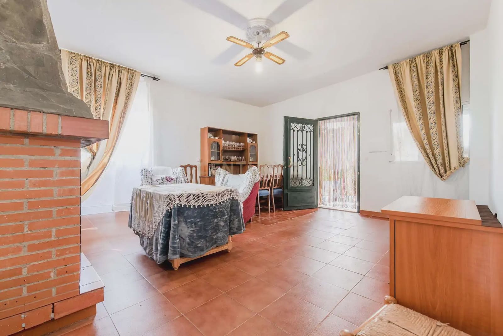 2 slaapkamer Finca/Landhuis te koop in Velez de Benaudalla - € 72.000 (Ref: 9770117)