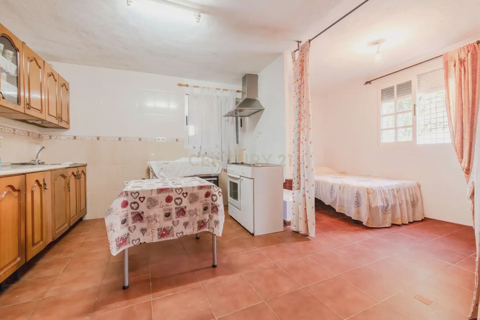 2 slaapkamer Finca/Landhuis te koop in Velez de Benaudalla - € 72.000 (Ref: 9770117)